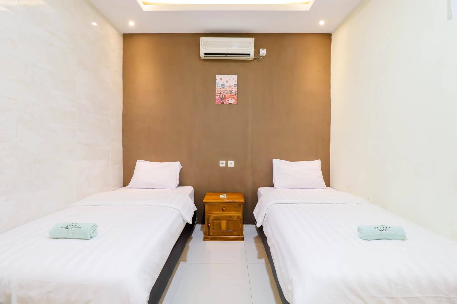 Standard Twin Room Safara Hotel